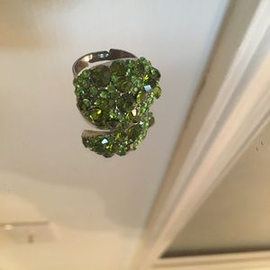 Multi stone adjustable size fabulous ring